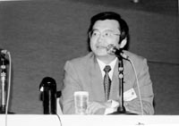 浅野史郎さん (22.jpg 8,830Byte)