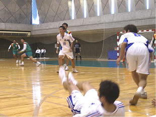 香川県対長崎県の熱戦の様子。